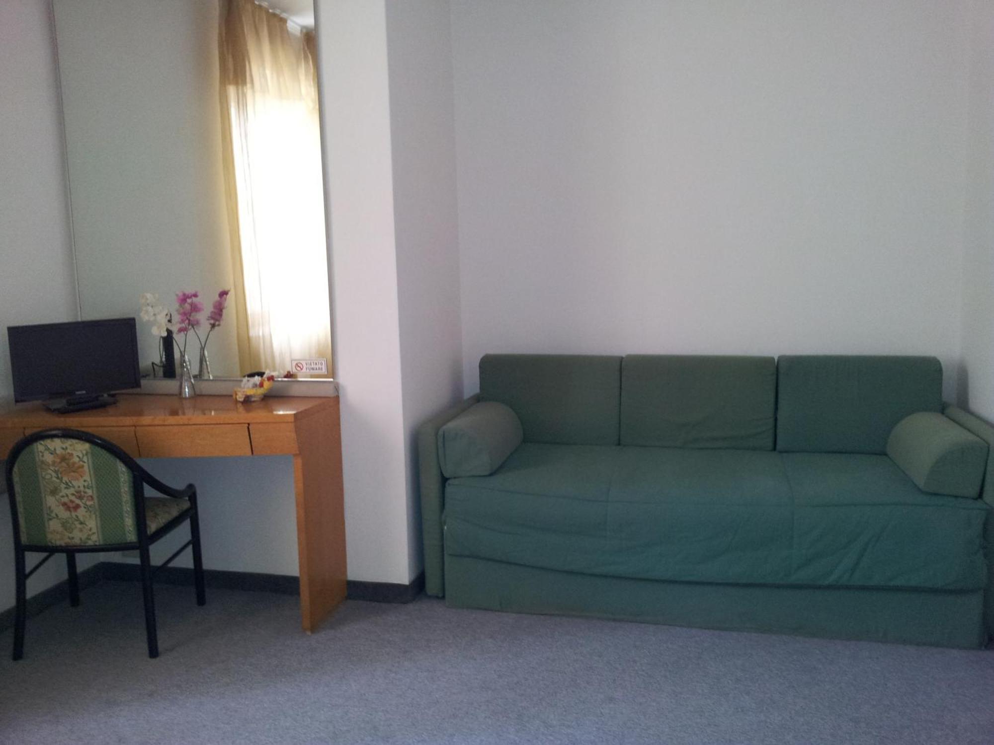 Hotel Post Bérgamo Habitación foto